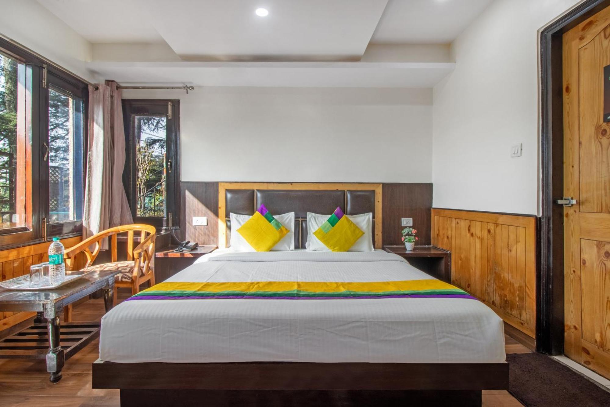 Itsy Hotels Avantika With Forest View シムラー エクステリア 写真
