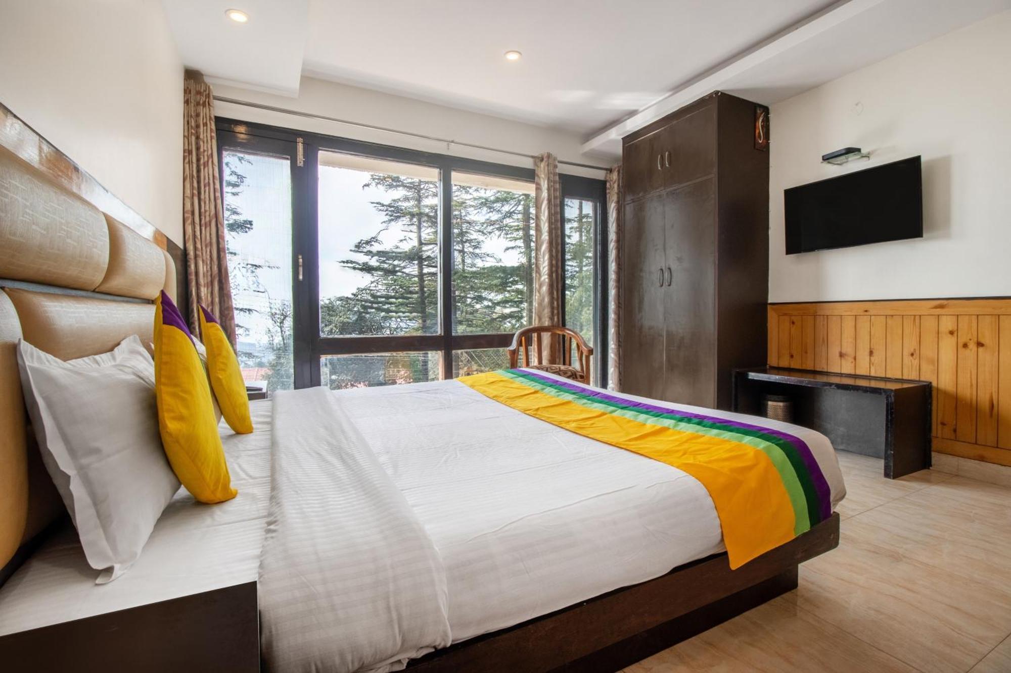 Itsy Hotels Avantika With Forest View シムラー エクステリア 写真