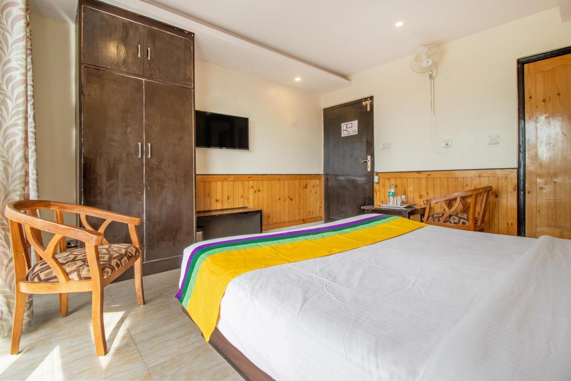 Itsy Hotels Avantika With Forest View シムラー エクステリア 写真
