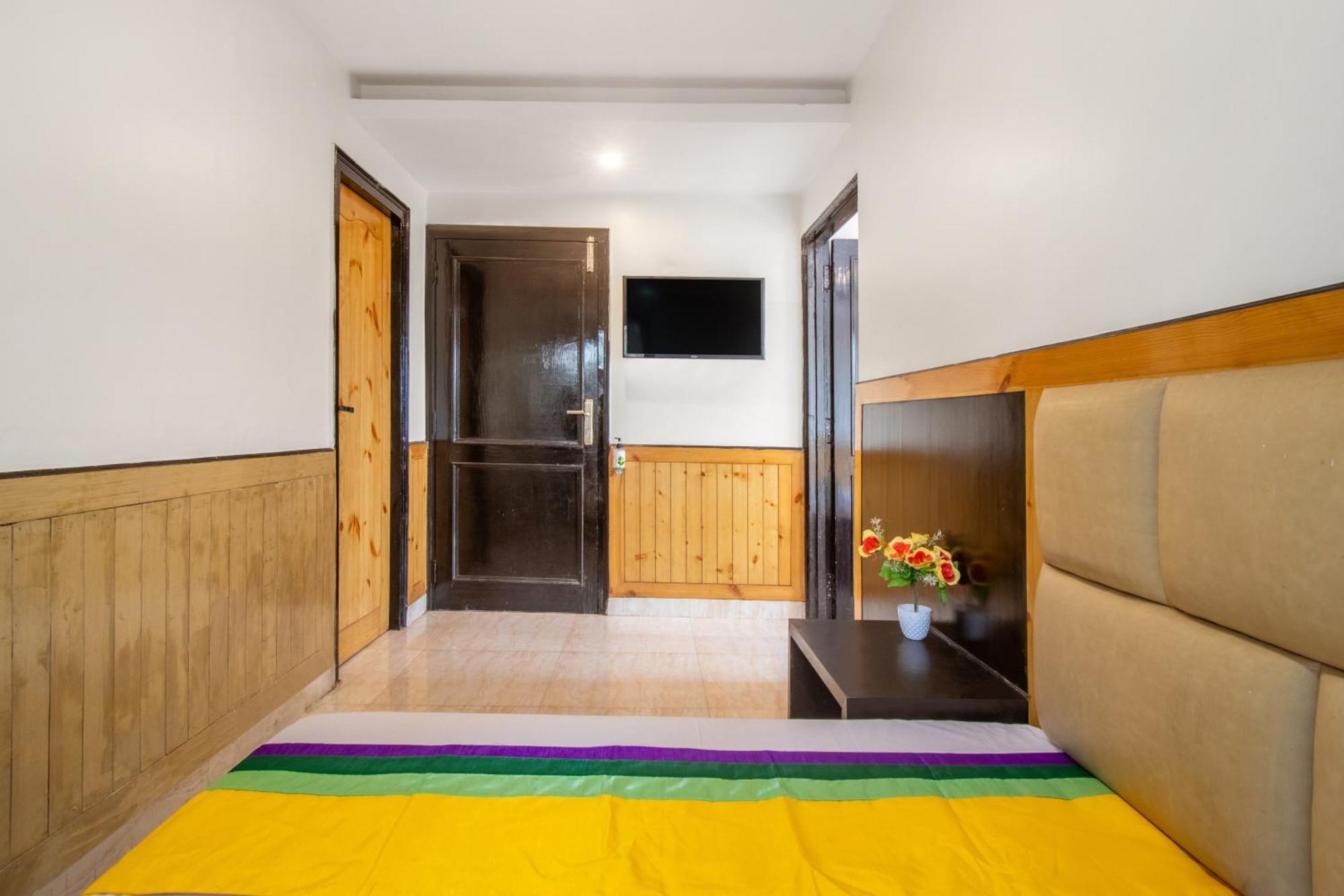 Itsy Hotels Avantika With Forest View シムラー エクステリア 写真
