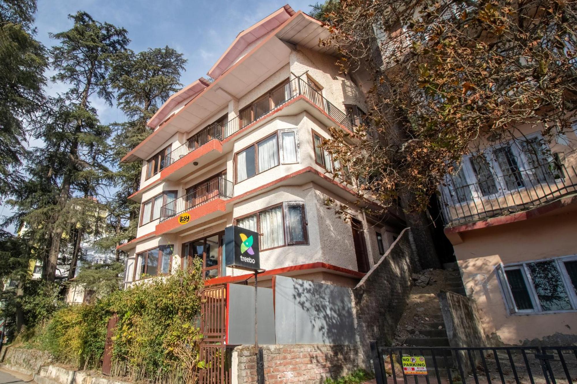 Itsy Hotels Avantika With Forest View シムラー エクステリア 写真